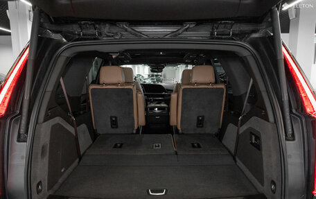 Cadillac Escalade V, 2022 год, 12 400 000 рублей, 7 фотография