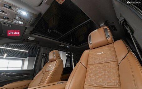 Cadillac Escalade V, 2022 год, 12 400 000 рублей, 13 фотография