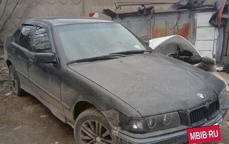 BMW 3 серия, 1994 год, 300 000 рублей, 2 фотография