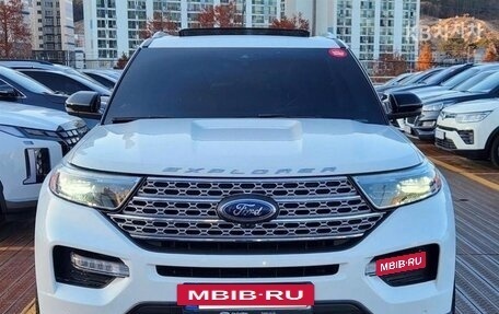 Ford Explorer VI, 2021 год, 3 190 000 рублей, 2 фотография