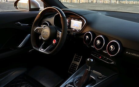 Audi TT RS, 2018 год, 4 999 000 рублей, 21 фотография