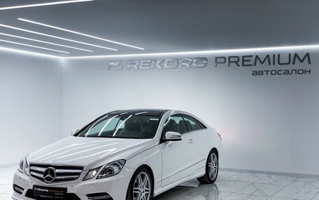 Mercedes-Benz E-Класс, 2012 год, 2 300 000 рублей, 6 фотография