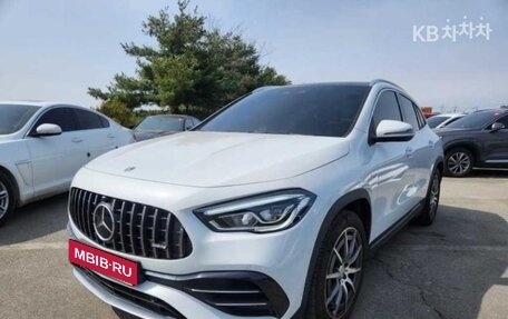 Mercedes-Benz GLA, 2022 год, 3 800 011 рублей, 2 фотография