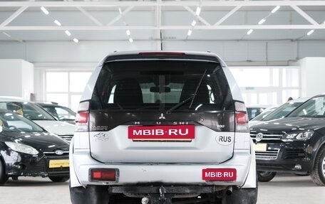 Mitsubishi Pajero Sport II рестайлинг, 2005 год, 739 000 рублей, 4 фотография