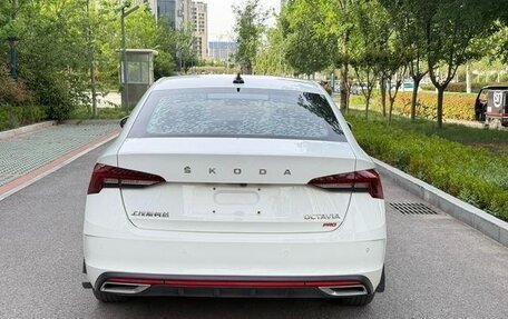 Skoda Octavia IV, 2021 год, 1 650 003 рублей, 5 фотография