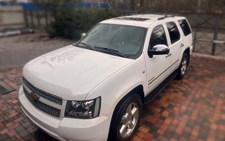 Chevrolet Tahoe III, 2012 год, 1 890 000 рублей, 8 фотография