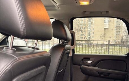 Chevrolet Tahoe III, 2012 год, 1 890 000 рублей, 13 фотография