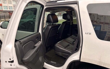 Chevrolet Tahoe III, 2012 год, 1 890 000 рублей, 11 фотография