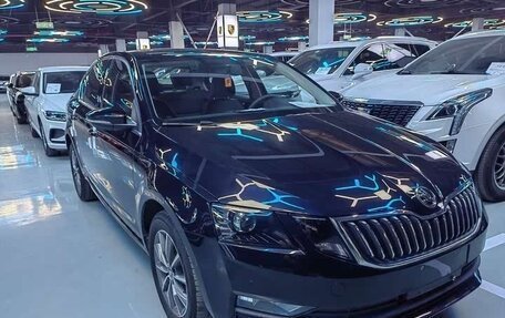 Skoda Octavia IV, 2021 год, 1 612 011 рублей, 2 фотография