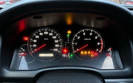 Toyota Land Cruiser Prado 120 рестайлинг, 2007 год, 2 087 000 рублей, 17 фотография