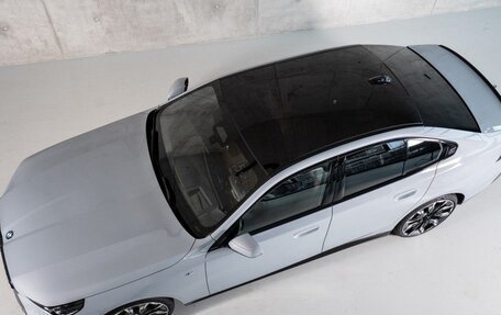BMW 5 серия, 2025 год, 12 600 000 рублей, 3 фотография