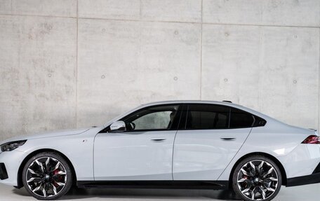 BMW 5 серия, 2025 год, 12 600 000 рублей, 7 фотография
