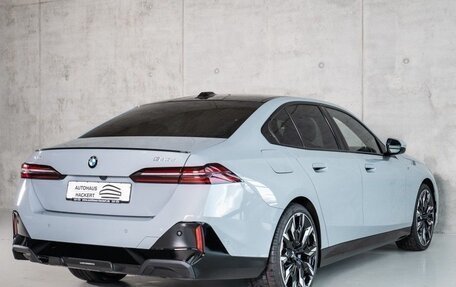 BMW 5 серия, 2025 год, 12 600 000 рублей, 11 фотография
