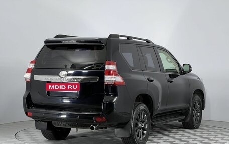 Toyota Land Cruiser Prado 150 рестайлинг 2, 2013 год, 3 689 000 рублей, 5 фотография