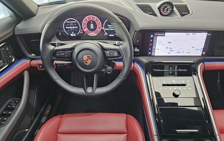 Porsche Panamera, 2024 год, 20 300 000 рублей, 17 фотография