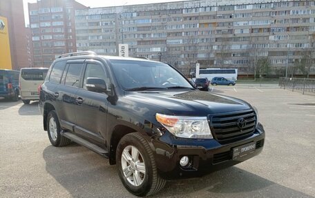 Toyota Land Cruiser 200, 2012 год, 3 050 000 рублей, 3 фотография