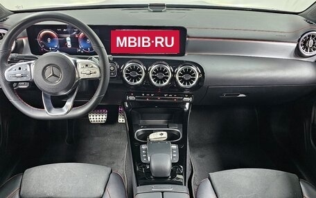 Mercedes-Benz CLA, 2022 год, 2 980 100 рублей, 10 фотография