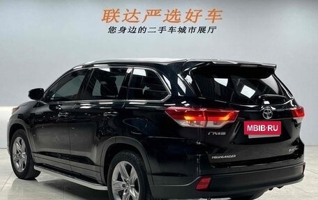 Toyota Highlander III, 2021 год, 3 013 350 рублей, 3 фотография