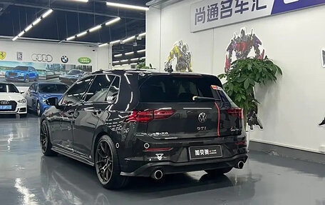 Volkswagen Golf GTI, 2022 год, 2 320 000 рублей, 4 фотография