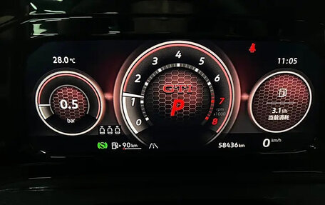 Volkswagen Golf GTI, 2022 год, 2 320 000 рублей, 10 фотография