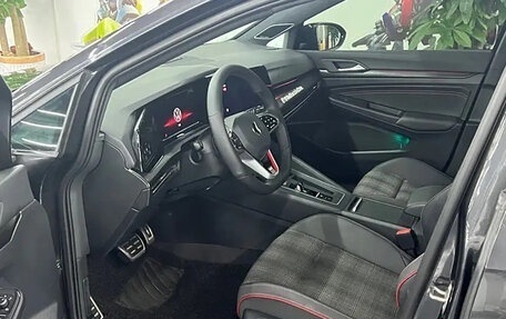 Volkswagen Golf GTI, 2022 год, 2 320 000 рублей, 7 фотография