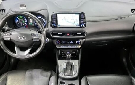 Hyundai Kona I, 2021 год, 2 100 000 рублей, 7 фотография