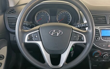 Hyundai Solaris II рестайлинг, 2012 год, 879 000 рублей, 10 фотография