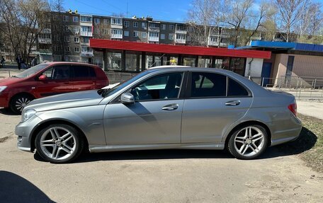Mercedes-Benz C-Класс, 2011 год, 720 000 рублей, 8 фотография