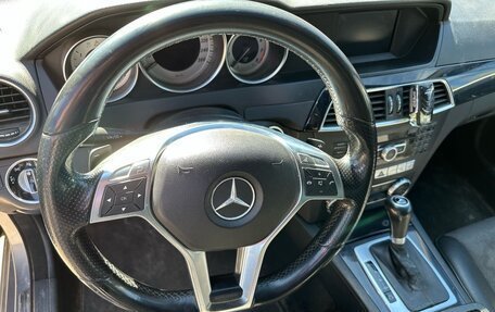 Mercedes-Benz C-Класс, 2011 год, 720 000 рублей, 14 фотография