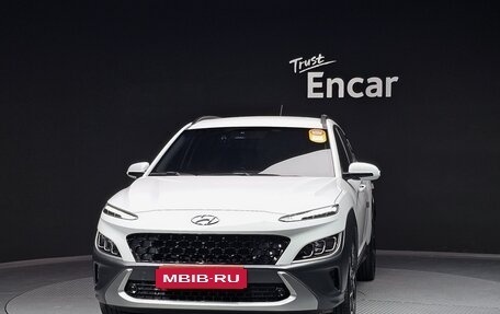 Hyundai Kona I, 2022 год, 1 732 000 рублей, 3 фотография
