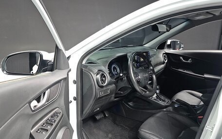 Hyundai Kona I, 2022 год, 1 732 000 рублей, 7 фотография