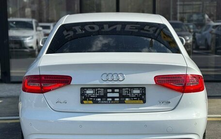 Audi A4, 2014 год, 1 575 000 рублей, 6 фотография