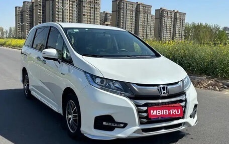 Honda Odyssey IV, 2021 год, 2 500 000 рублей, 2 фотография