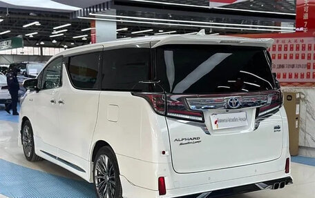 Toyota Alphard III, 2020 год, 9 280 000 рублей, 5 фотография