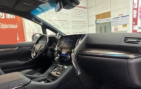 Toyota Alphard III, 2020 год, 9 280 000 рублей, 11 фотография