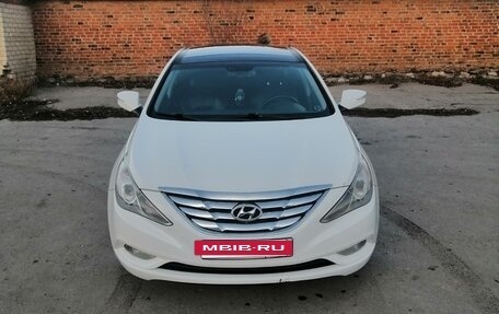 Hyundai Sonata VI, 2012 год, 1 350 000 рублей, 2 фотография