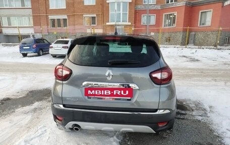 Renault Kaptur I рестайлинг, 2019 год, 1 600 000 рублей, 6 фотография