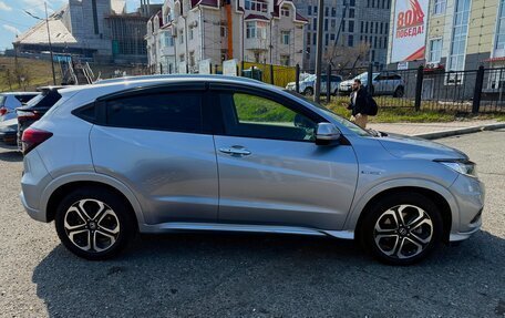 Honda Vezel, 2018 год, 2 150 000 рублей, 21 фотография