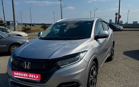 Honda Vezel, 2018 год, 2 150 000 рублей, 2 фотография