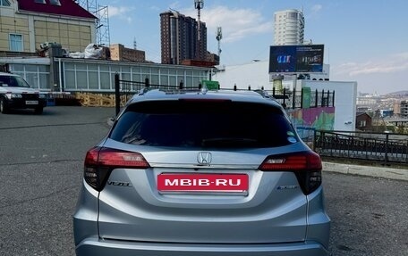 Honda Vezel, 2018 год, 2 150 000 рублей, 3 фотография