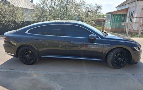 Volkswagen Arteon I, 2018 год, 2 400 000 рублей, 4 фотография
