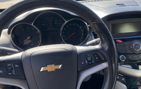 Chevrolet Cruze II, 2012 год, 750 000 рублей, 9 фотография