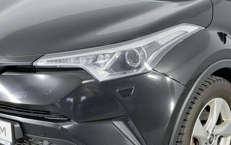 Toyota C-HR I рестайлинг, 2019 год, 2 110 000 рублей, 9 фотография