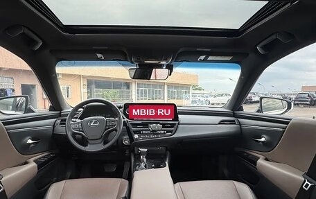 Lexus ES VII, 2021 год, 3 220 000 рублей, 10 фотография