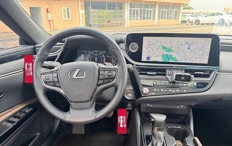 Lexus ES VII, 2021 год, 3 220 000 рублей, 11 фотография