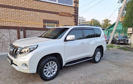 Toyota Land Cruiser Prado 150 рестайлинг 2, 2014 год, 4 400 000 рублей, 8 фотография