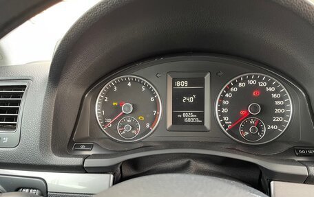 Volkswagen Jetta VI, 2010 год, 950 000 рублей, 10 фотография