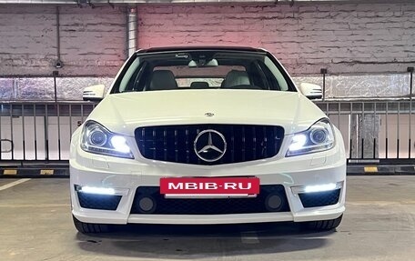 Mercedes-Benz C-Класс, 2011 год, 2 550 000 рублей, 2 фотография