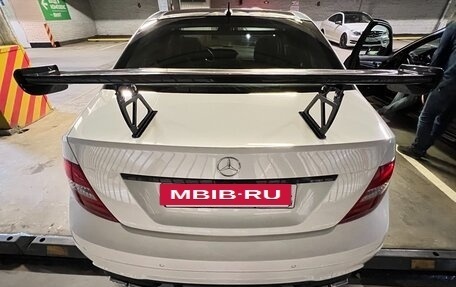 Mercedes-Benz C-Класс, 2011 год, 2 550 000 рублей, 5 фотография