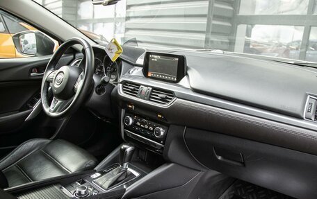 Mazda 6, 2015 год, 1 699 000 рублей, 22 фотография